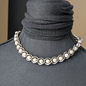 Silver Tone Chain Pearl Necklace | Classic Chic